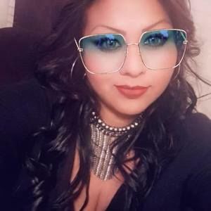 Meet your Posher, Janet